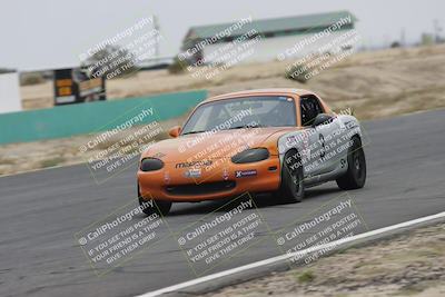 media/Jun-01-2025-CalClub SCCA (Sun) [[eae223c5dd]]/Group 5/Race (Front Straight)/